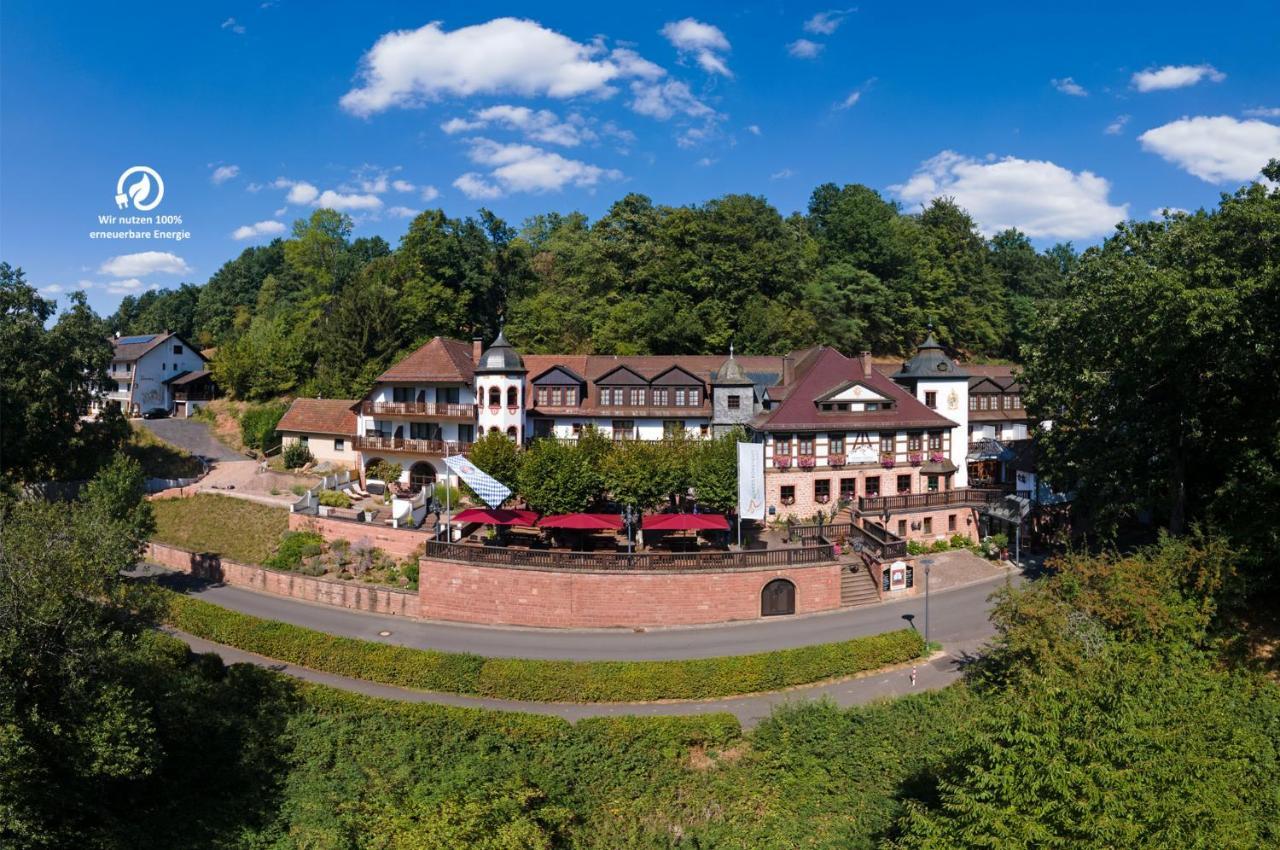 Naturhotel Ruegers Forstgut Меспелбрун Екстериор снимка