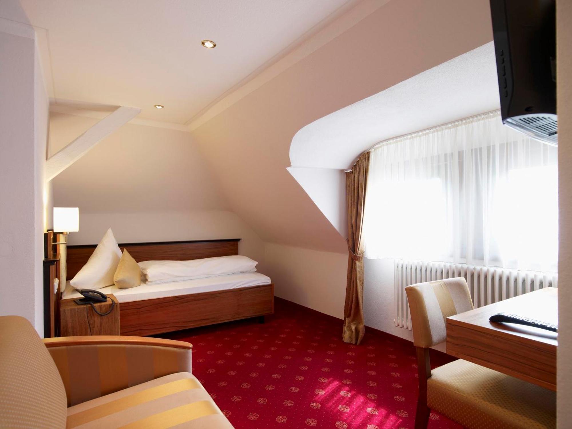 Naturhotel Ruegers Forstgut Меспелбрун Екстериор снимка