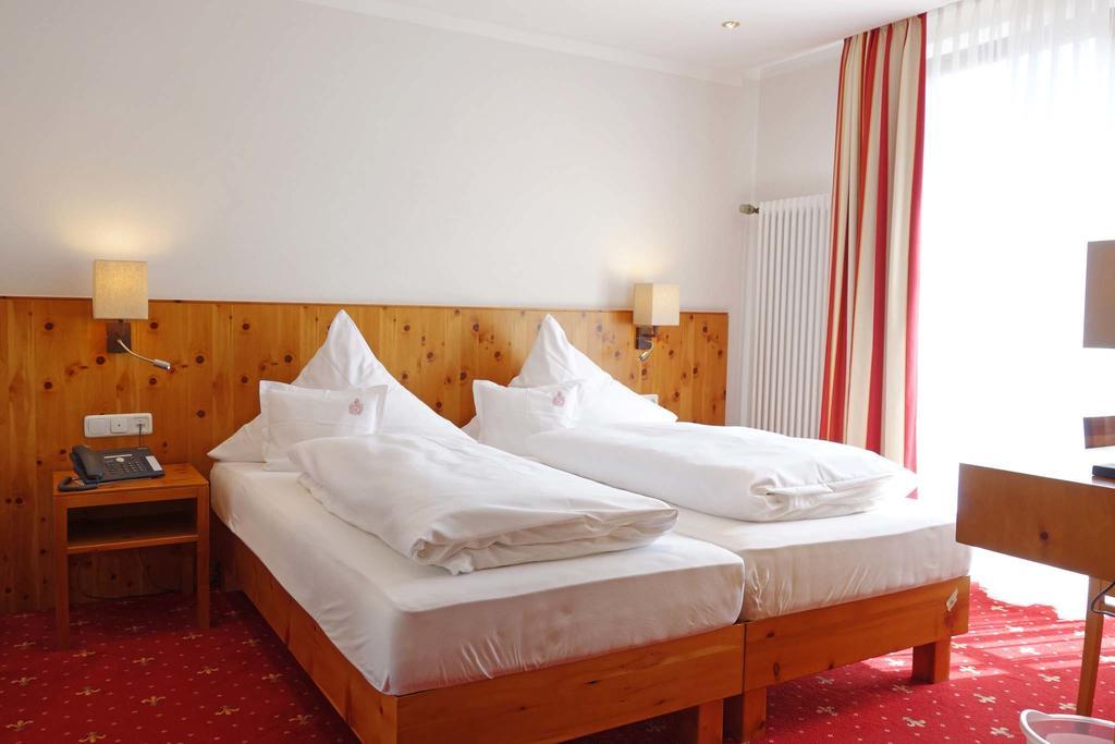 Naturhotel Ruegers Forstgut Меспелбрун Екстериор снимка