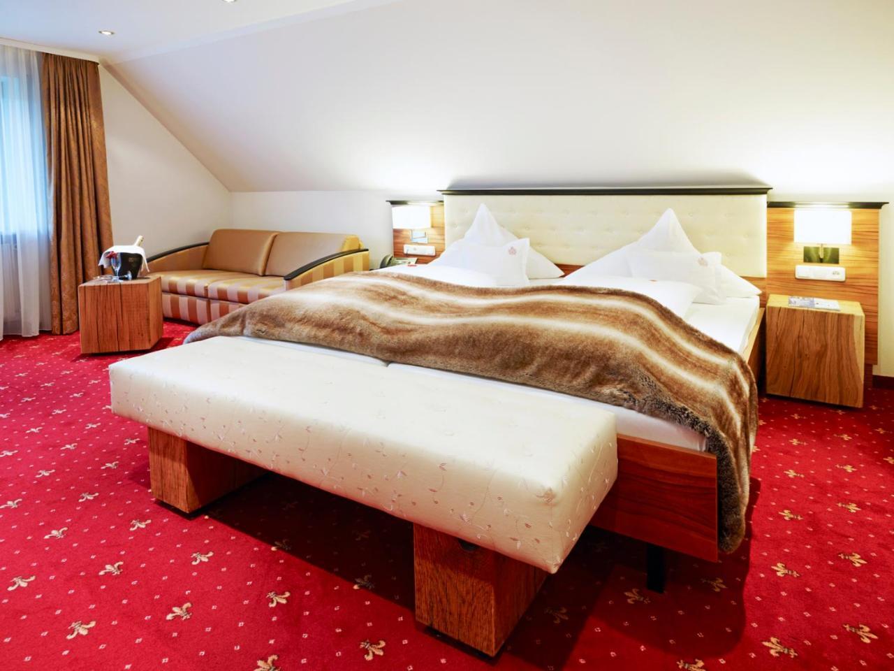 Naturhotel Ruegers Forstgut Меспелбрун Екстериор снимка