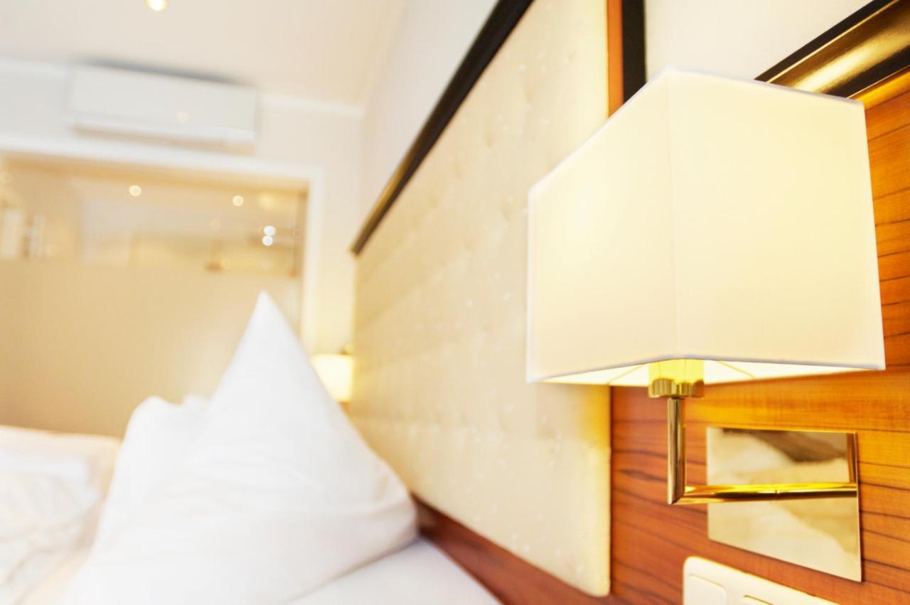 Naturhotel Ruegers Forstgut Меспелбрун Екстериор снимка
